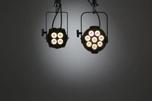 57931