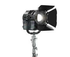 ETC fos4FL7 fos/4 Fresnel, 7", Lustr X8 array, 2-tone, CE, with standard yoke